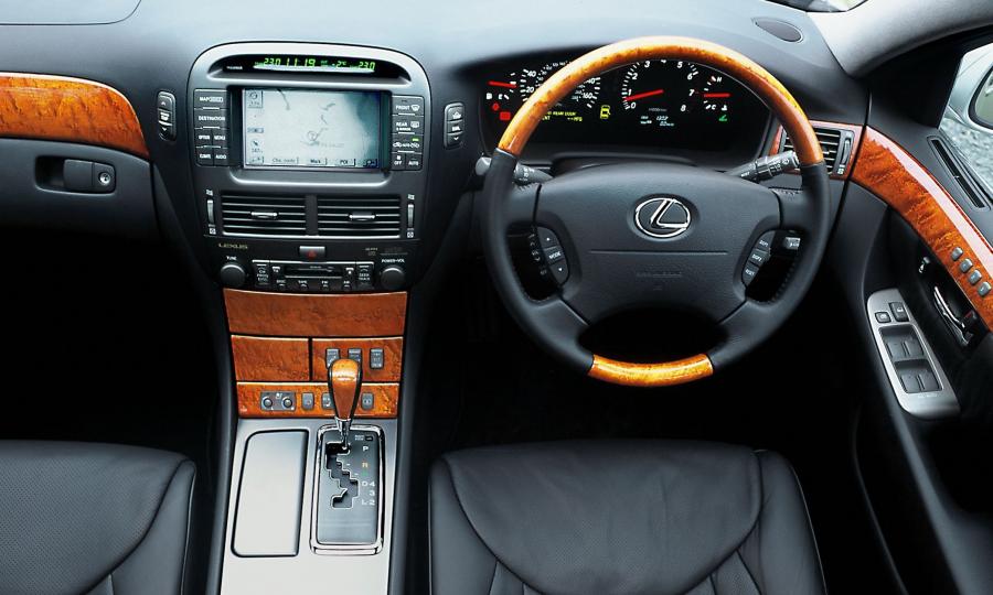  Lexus LS430 2001 года  (фото 5 из 56)